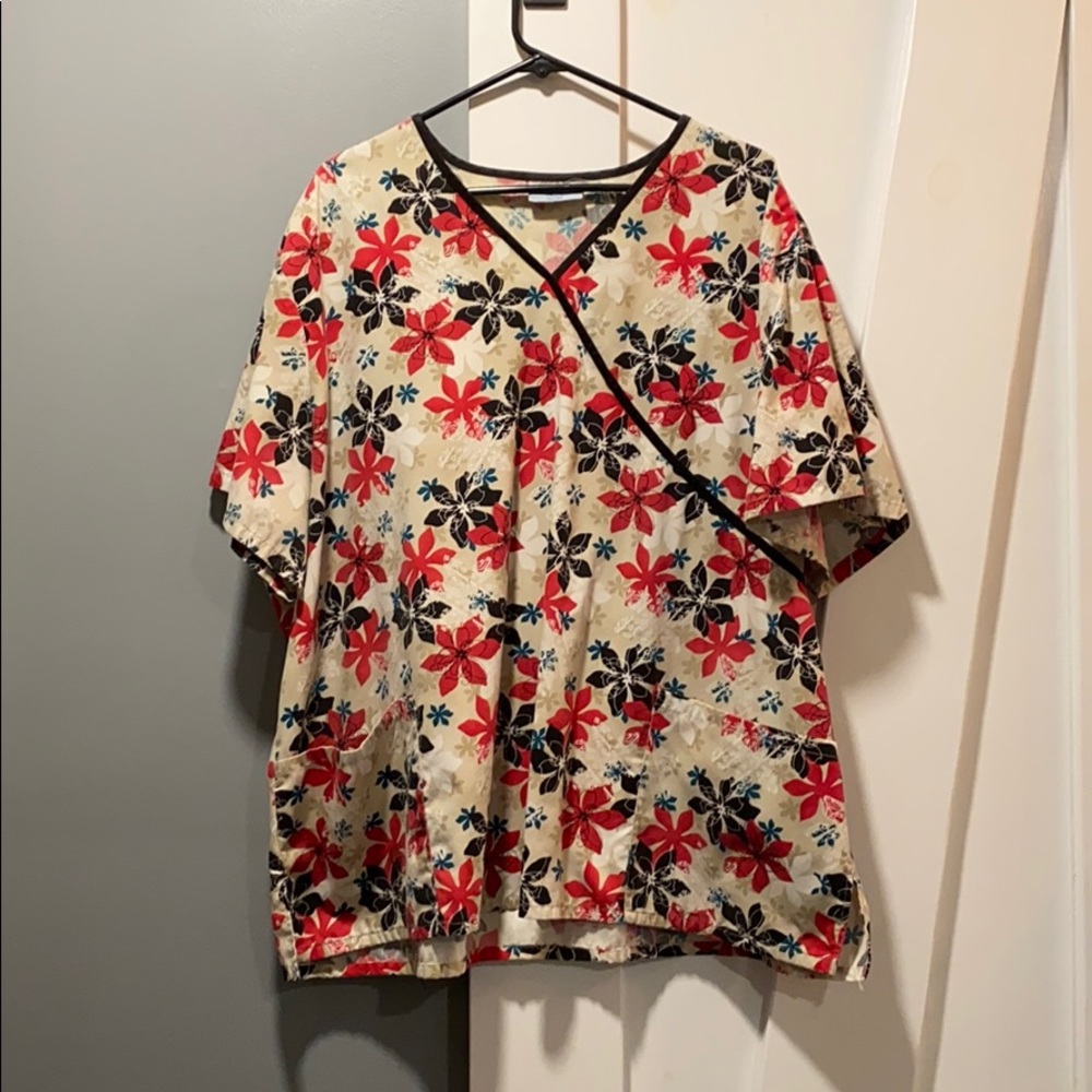 Pre-loved Christmas scrub top
